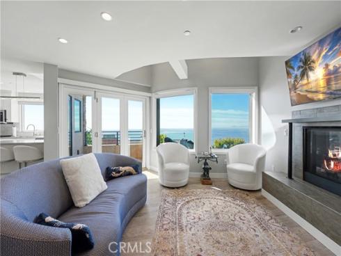 2590 Iris , Laguna Beach, CA