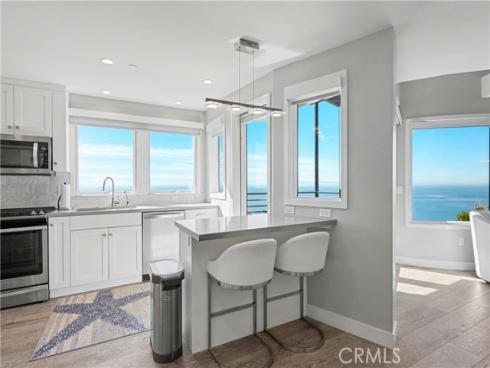 2590 Iris , Laguna Beach, CA