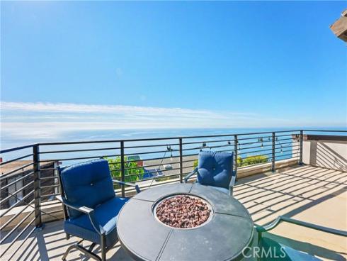2590 Iris , Laguna Beach, CA