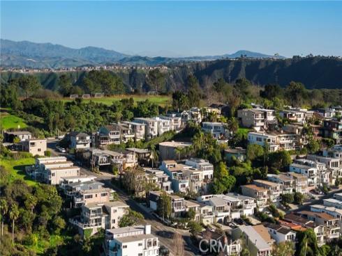 1077 Tia Juana , Laguna Beach, CA