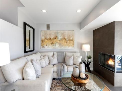 1077 Tia Juana , Laguna Beach, CA