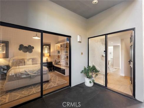 1077 Tia Juana , Laguna Beach, CA