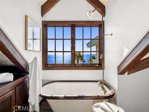 31971 Coast Highway , Laguna Beach, CA