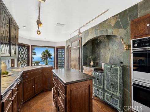 31971 Coast Highway , Laguna Beach, CA