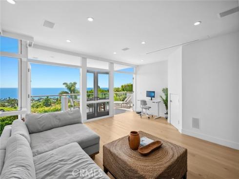 1061 Skyline Drive, Laguna Beach, CA