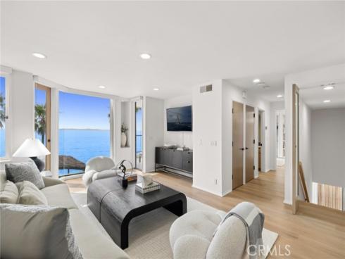 921 Gaviota Drive, Laguna Beach, CA