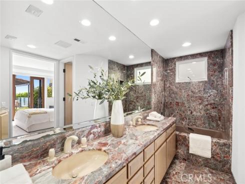 921 Gaviota Drive, Laguna Beach, CA
