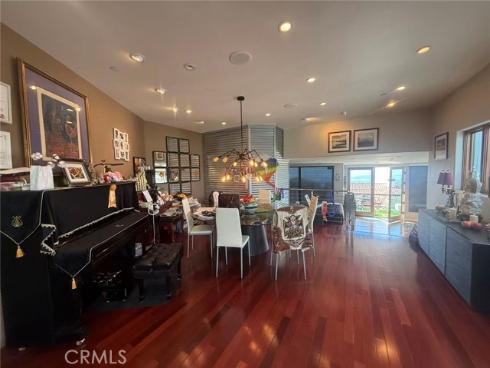 988 Acapulco , Laguna Beach, CA
