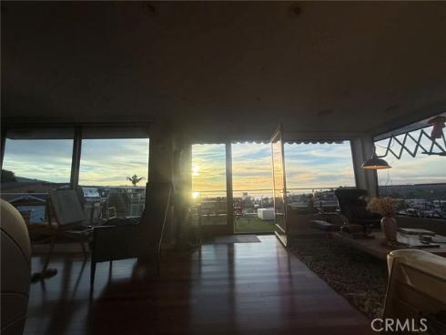 988 Acapulco , Laguna Beach, CA