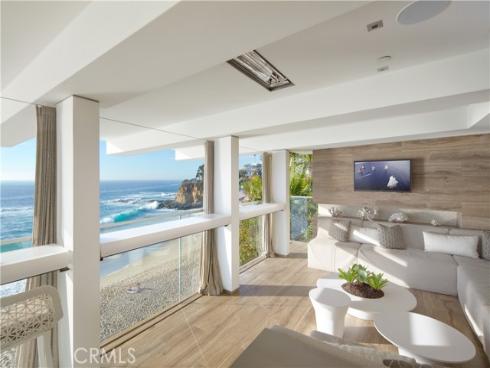 14 Lagunita Drive