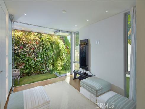 14 Lagunita Drive, Laguna Beach, CA