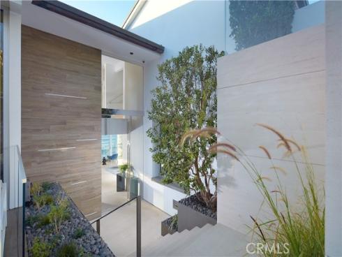 14 Lagunita Drive, Laguna Beach, CA