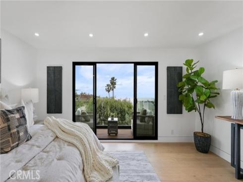 1095 Miramar , Laguna Beach, CA