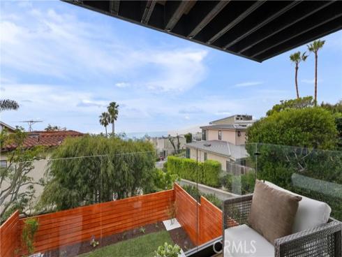 1095 Miramar , Laguna Beach, CA