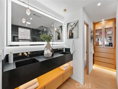 1095 Miramar , Laguna Beach, CA