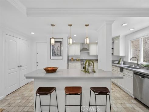 431 Nyes Place, Laguna Beach, CA