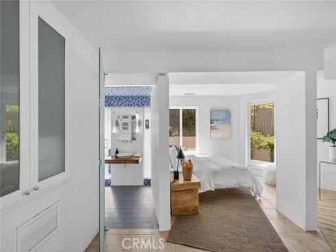 431 Nyes Place, Laguna Beach, CA