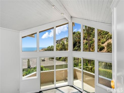 431 Nyes Place, Laguna Beach, CA