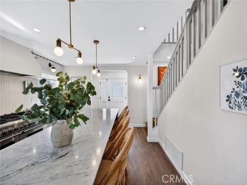 956 Tia Juana , Laguna Beach, CA