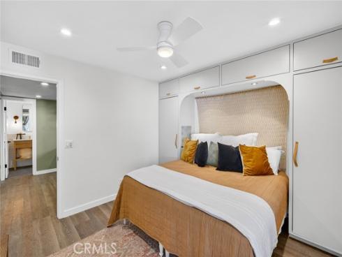 956 Tia Juana , Laguna Beach, CA