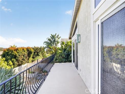 956 Tia Juana , Laguna Beach, CA