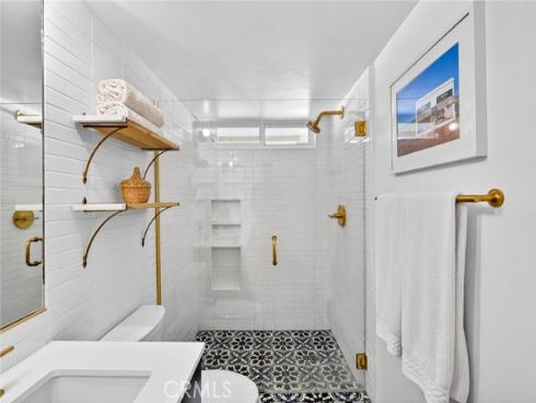 956 Tia Juana , Laguna Beach, CA