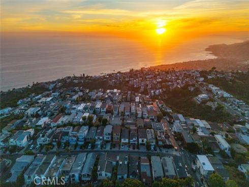 956 Tia Juana , Laguna Beach, CA
