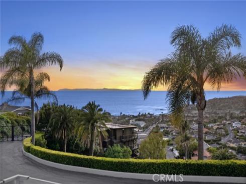 654  Canyon View   Drive, Laguna Beach, CA