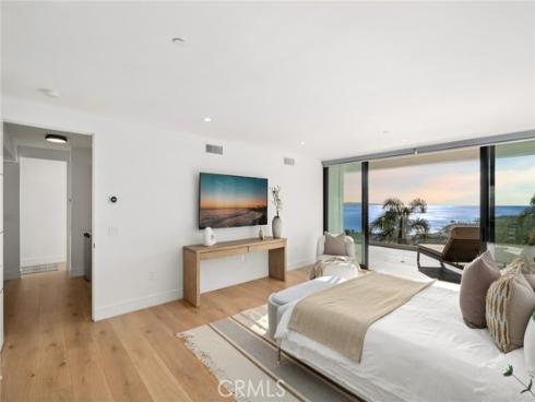 654  Canyon View   Drive, Laguna Beach, CA