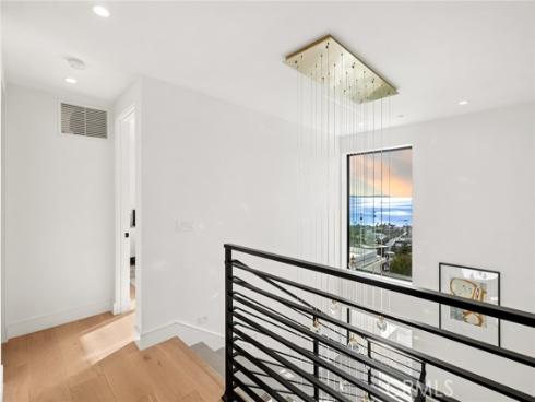 654  Canyon View   Drive, Laguna Beach, CA