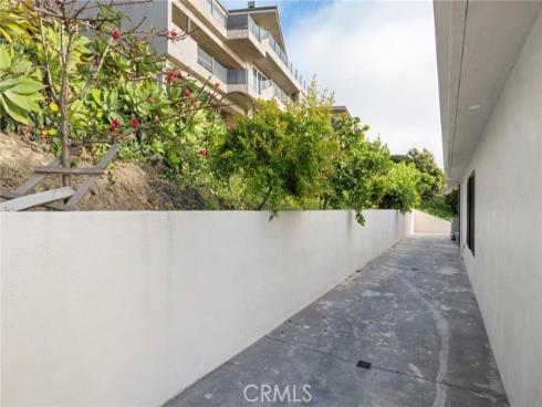 654  Canyon View   Drive, Laguna Beach, CA