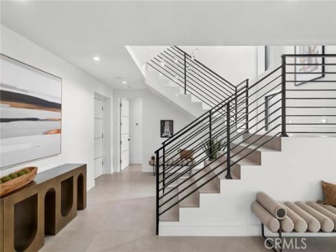 654  Canyon View   Drive, Laguna Beach, CA