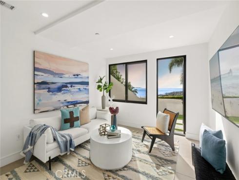654  Canyon View   Drive, Laguna Beach, CA