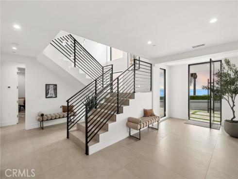 654  Canyon View   Drive, Laguna Beach, CA