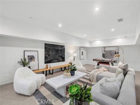 654  Canyon View   Drive, Laguna Beach, CA