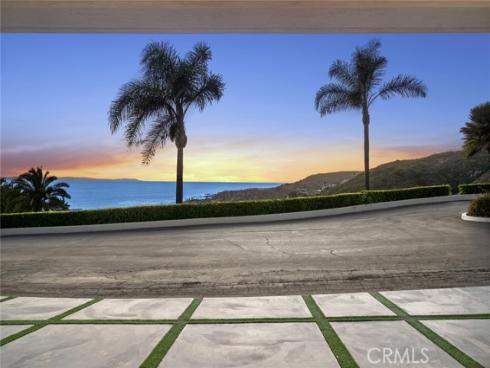 654  Canyon View   Drive, Laguna Beach, CA