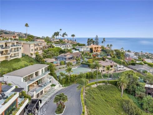 654  Canyon View   Drive, Laguna Beach, CA