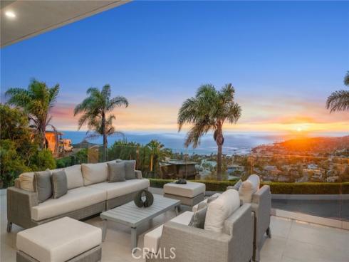 654  Canyon View   Drive, Laguna Beach, CA