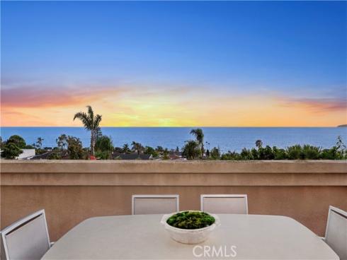 10 N. Stonington Road , Laguna Beach, CA