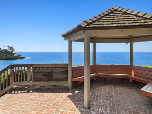 10 N. Stonington Road , Laguna Beach, CA