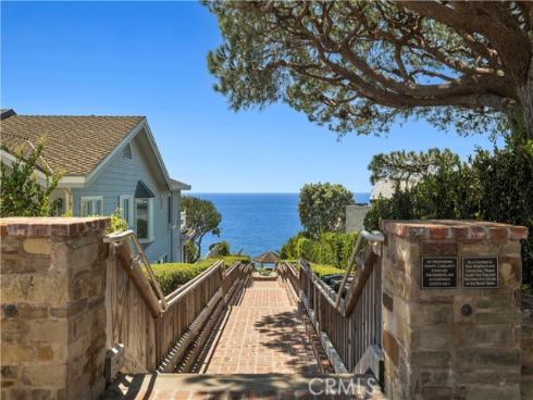 10 N. Stonington Road , Laguna Beach, CA