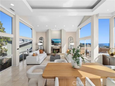 10 N. Stonington Road , Laguna Beach, CA