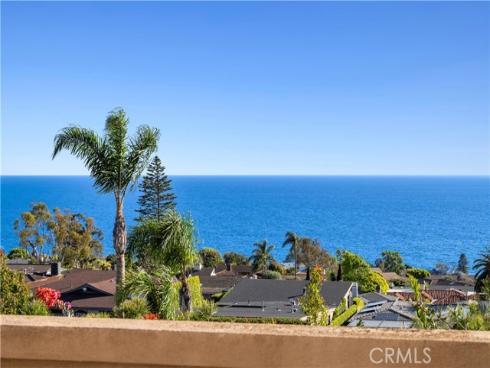 10 N. Stonington Road , Laguna Beach, CA