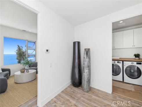 468 Ashton , Laguna Beach, CA