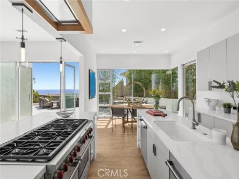 468 Ashton , Laguna Beach, CA