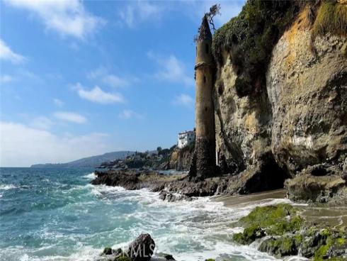 2851 Terry Road, Laguna Beach, CA