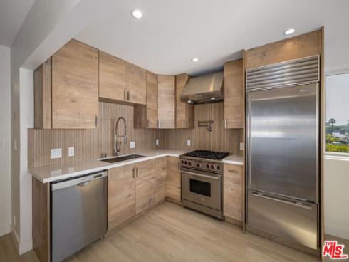 2442 S Coast Highway 8 , Laguna Beach, CA