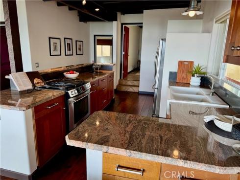 31981 Virginia Way, Laguna Beach, CA