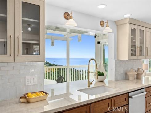 1675 Tahiti Avenue, Laguna Beach, CA