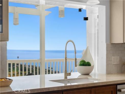 1675 Tahiti Avenue, Laguna Beach, CA